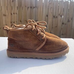 UGG 1094269 Neumel Chestnut Brown Suede Fur Low Women's BOOTS Size 6‎